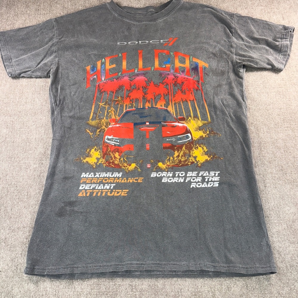Dodge Hellcat Mens Graphic T-Shirt Gray Vintage Wash Cotton Large Car Tee